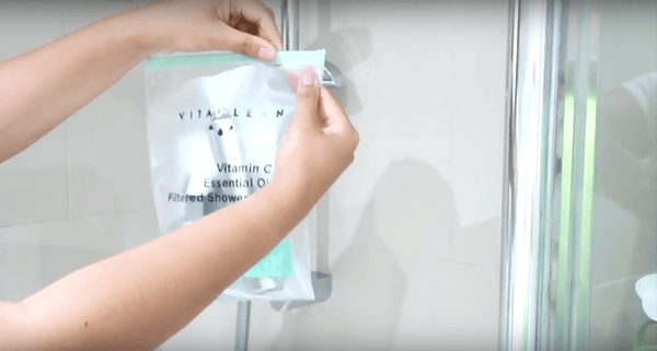 Watch what Taislany has to say about her Vitaclean shower head